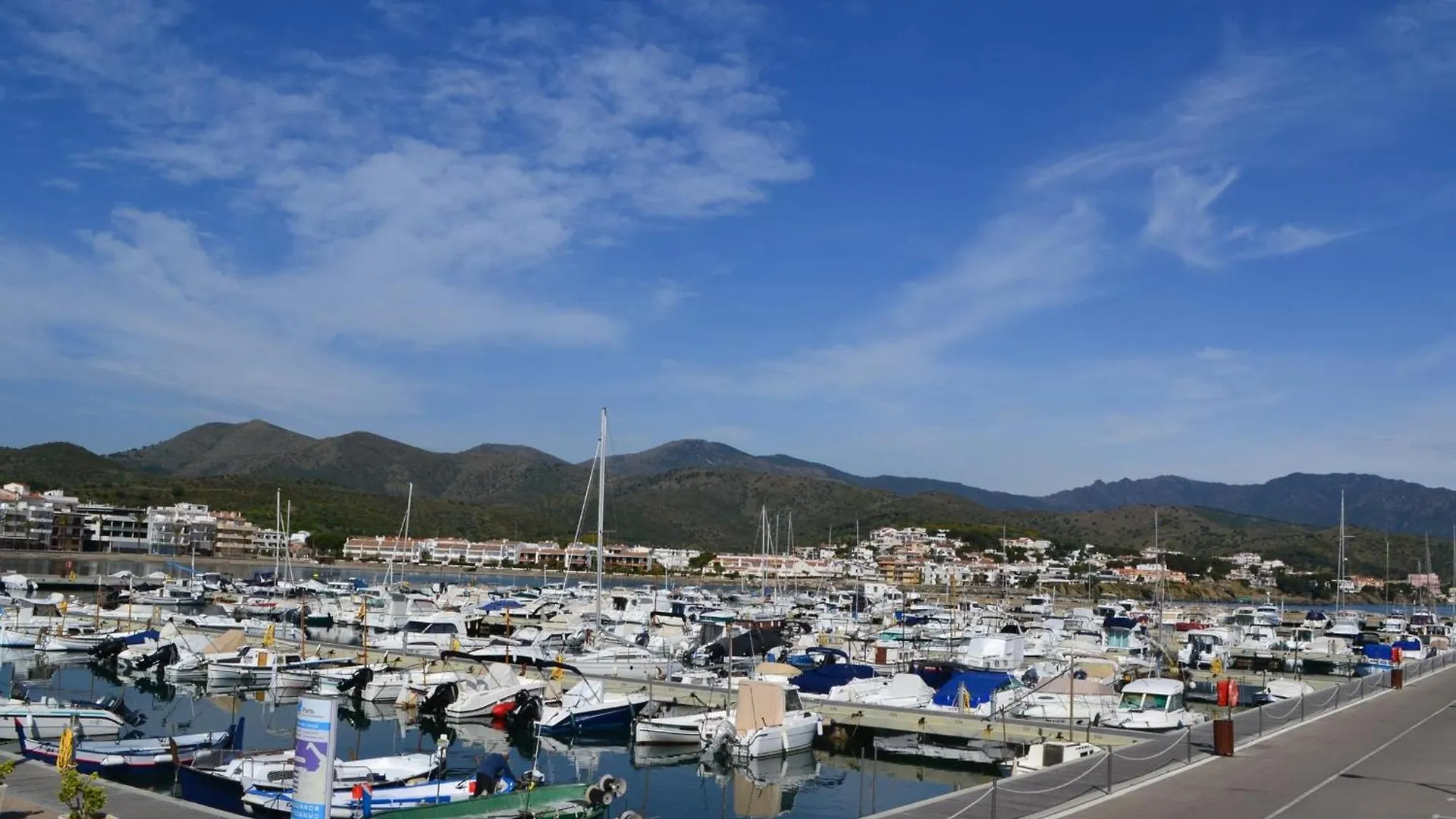 شقة Atico Excepcional Frente Al Mar En Sant Carles, Llanca - Costa Brava - Es-170-40